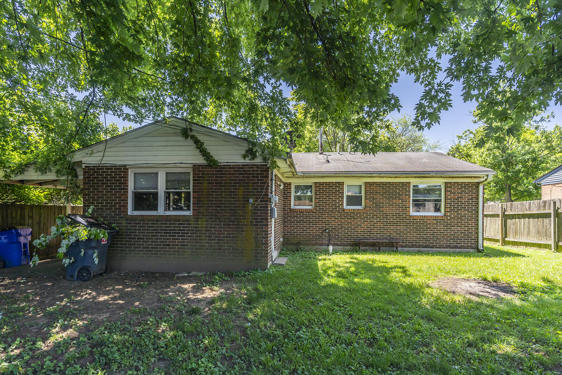 3958 Northampton Drive