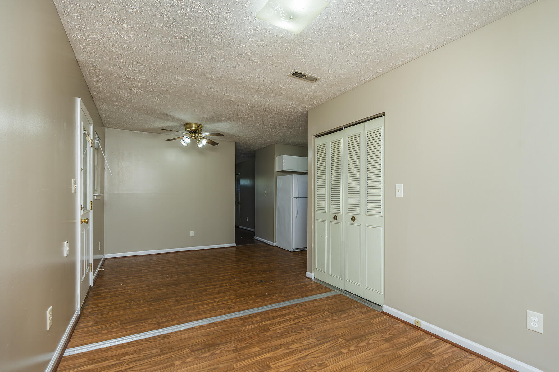 3958 Northampton Drive