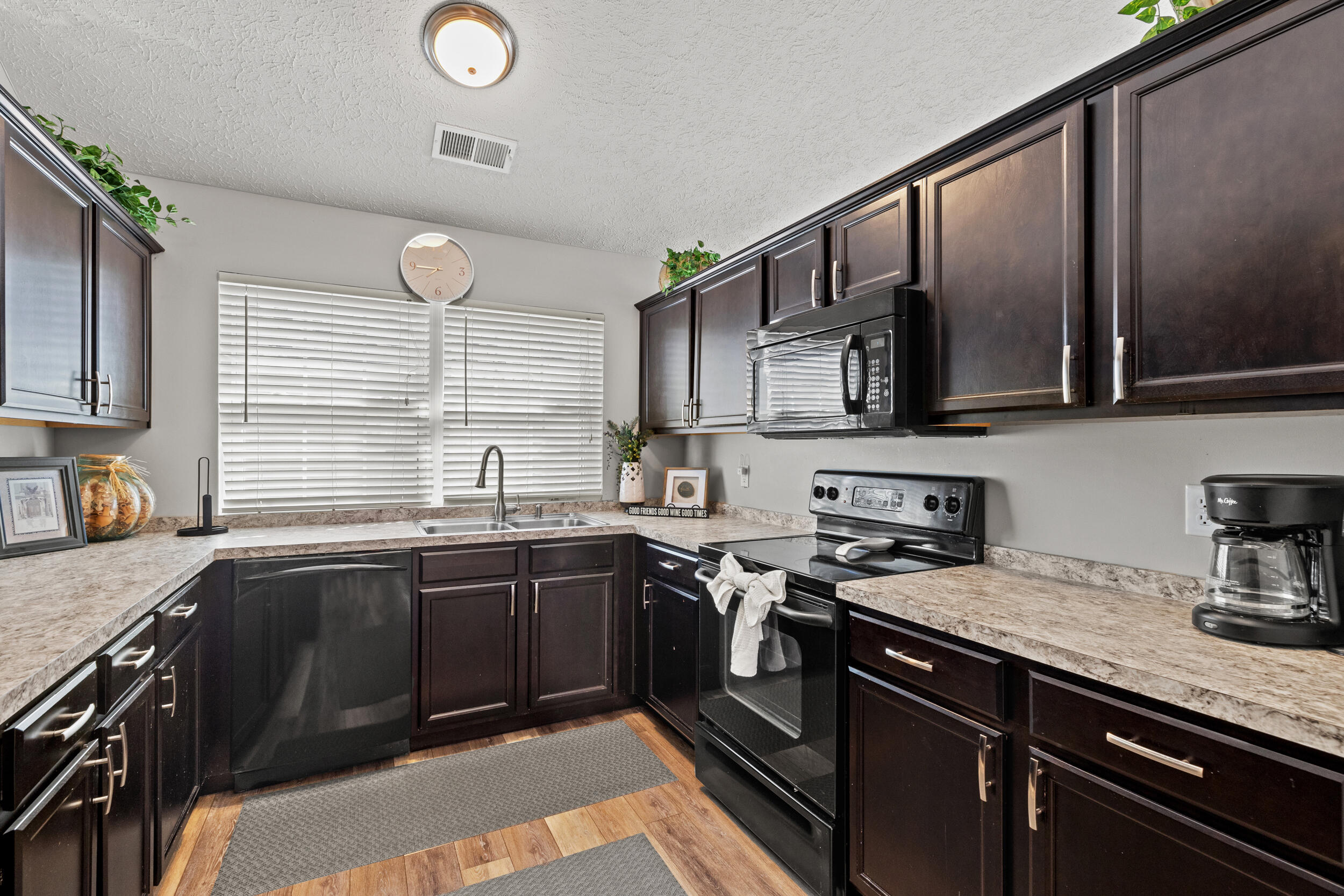 2313 Independence Court