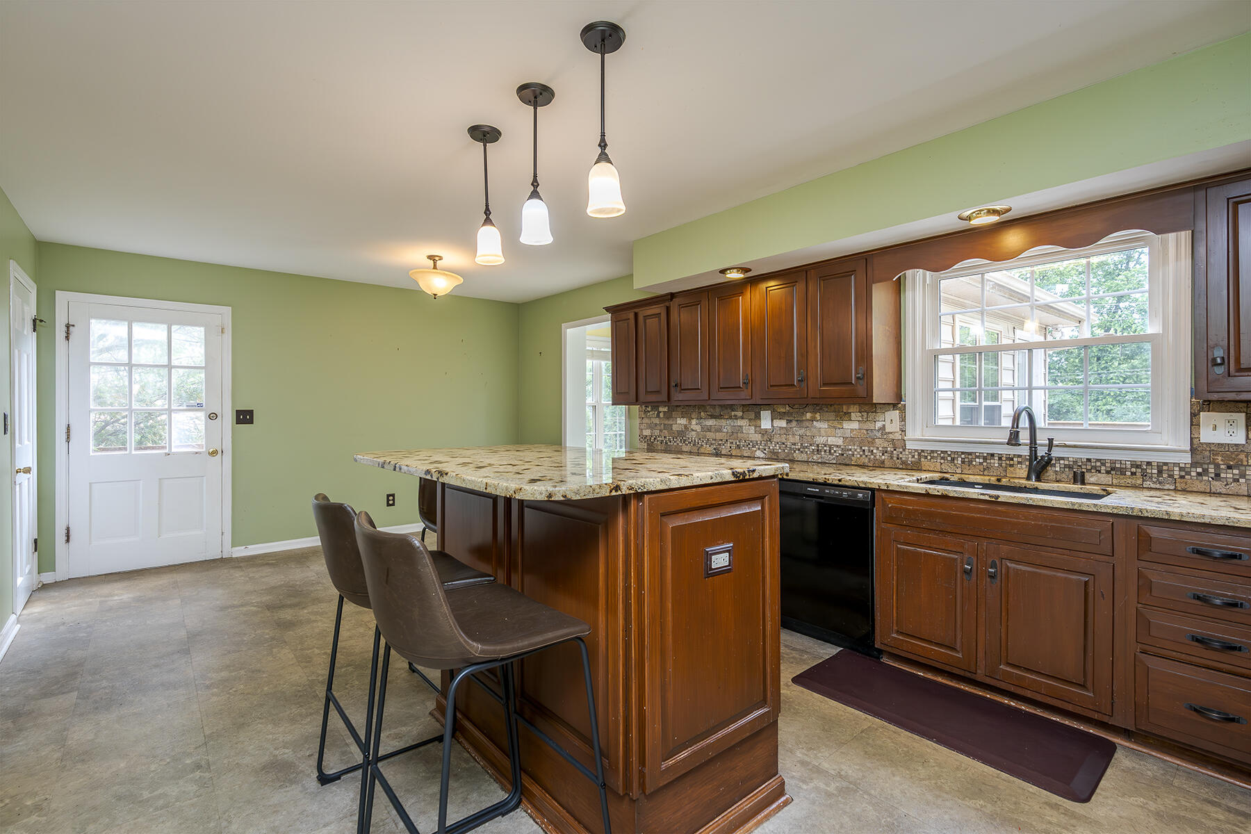 778 Glendover Road