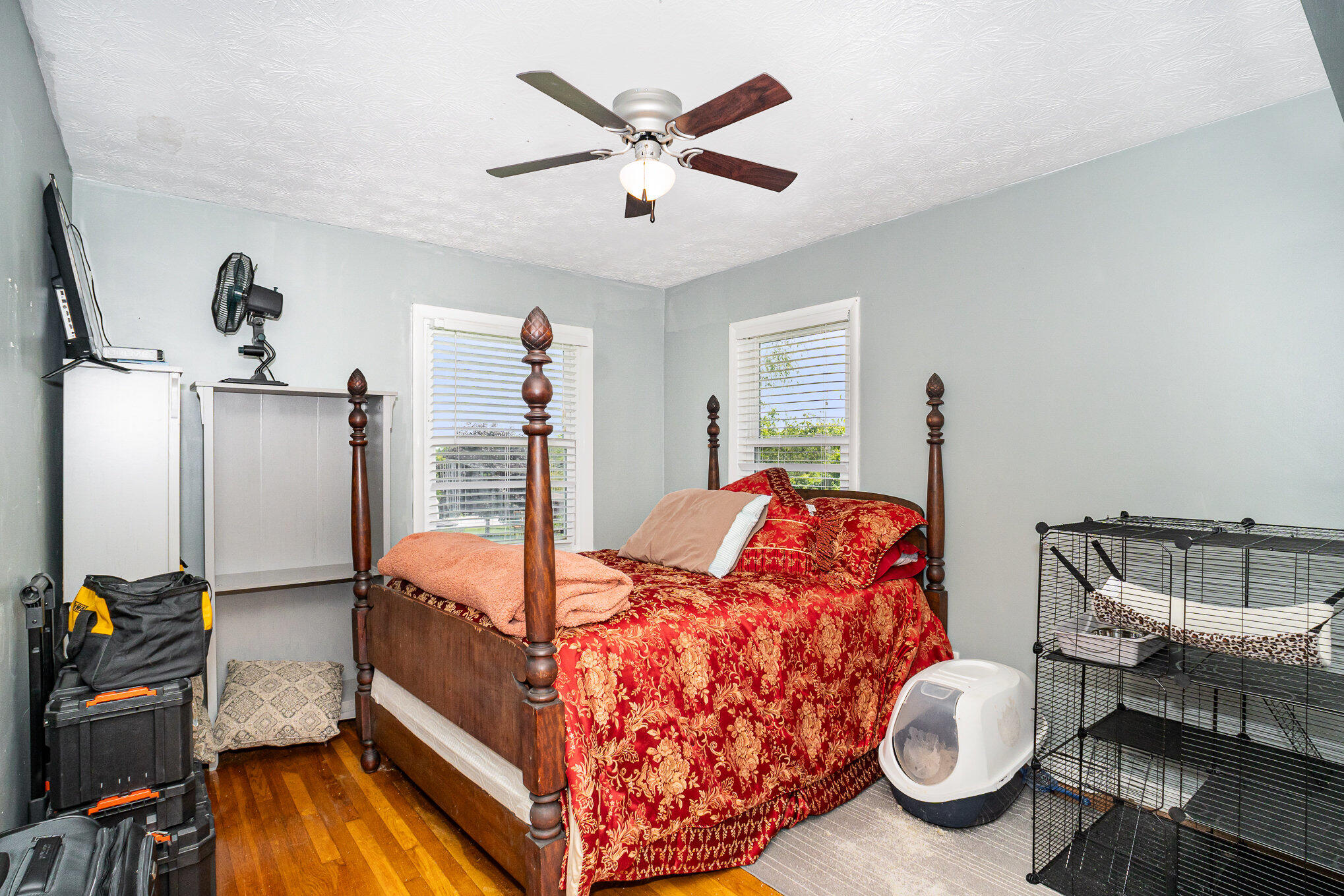 205 Pin Oak Drive