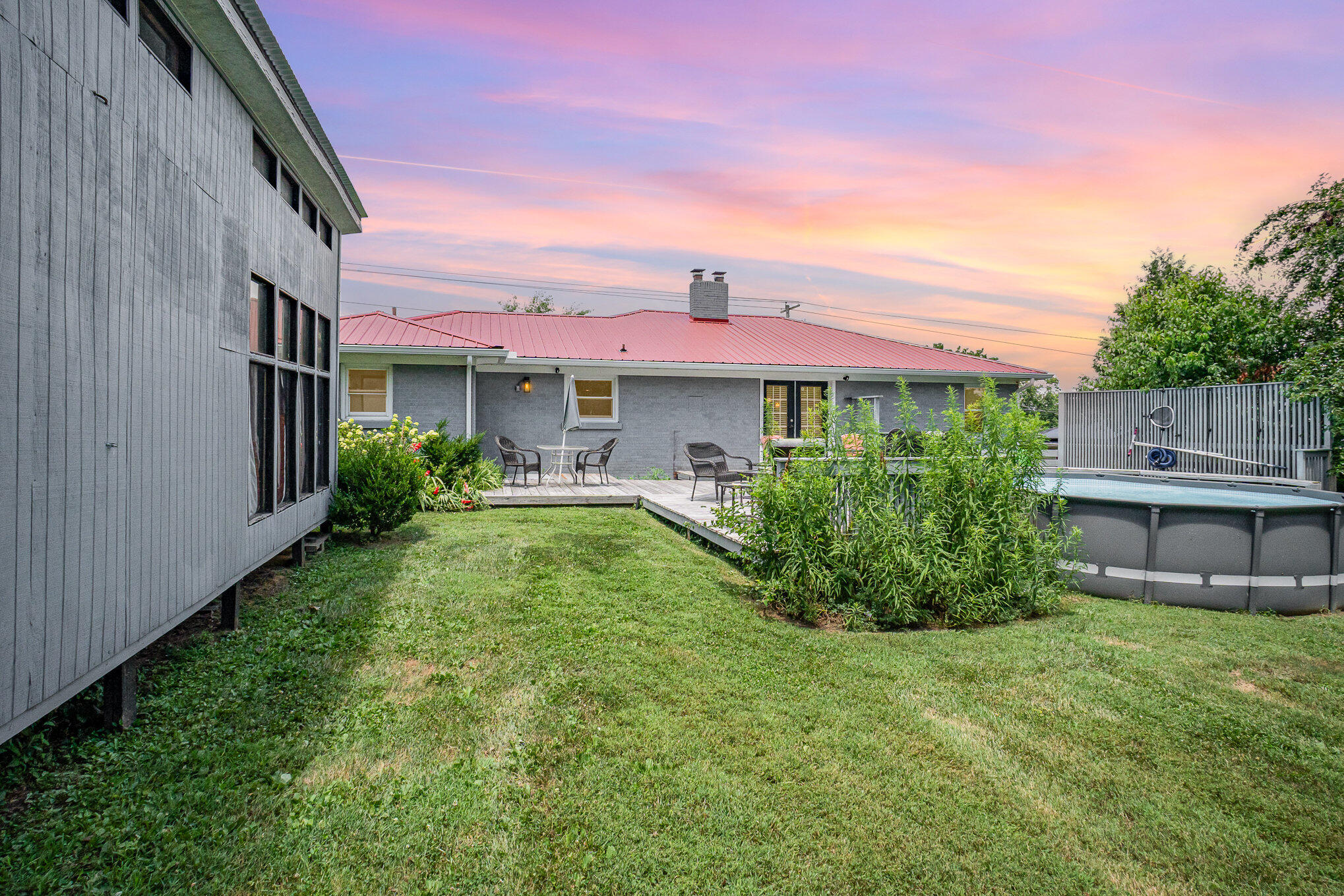 205 Pin Oak Drive