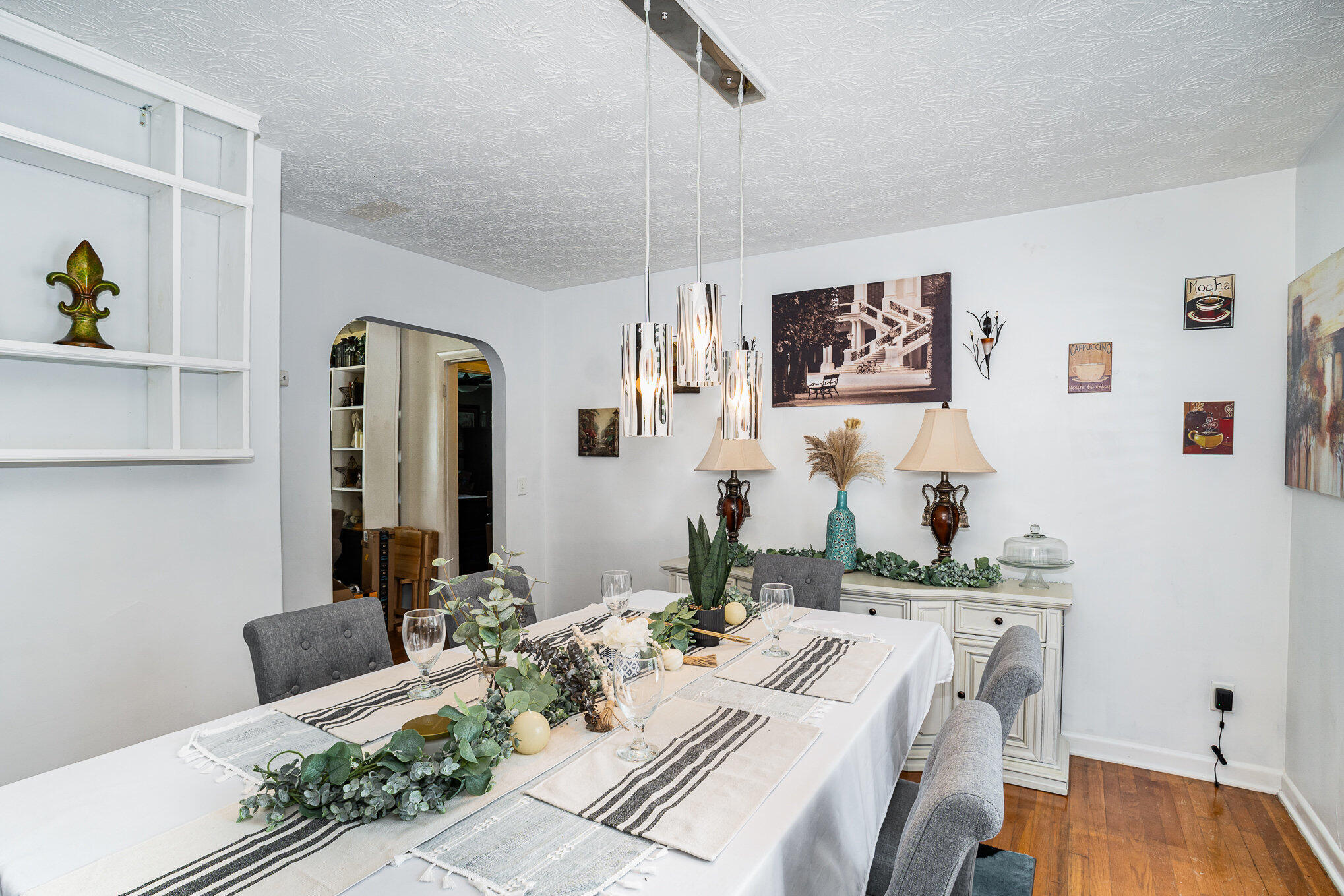 205 Pin Oak Drive