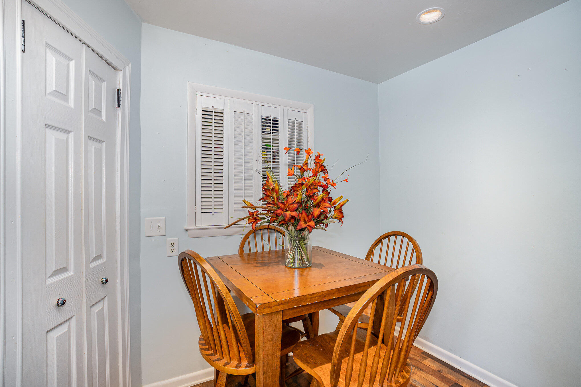 205 Pin Oak Drive