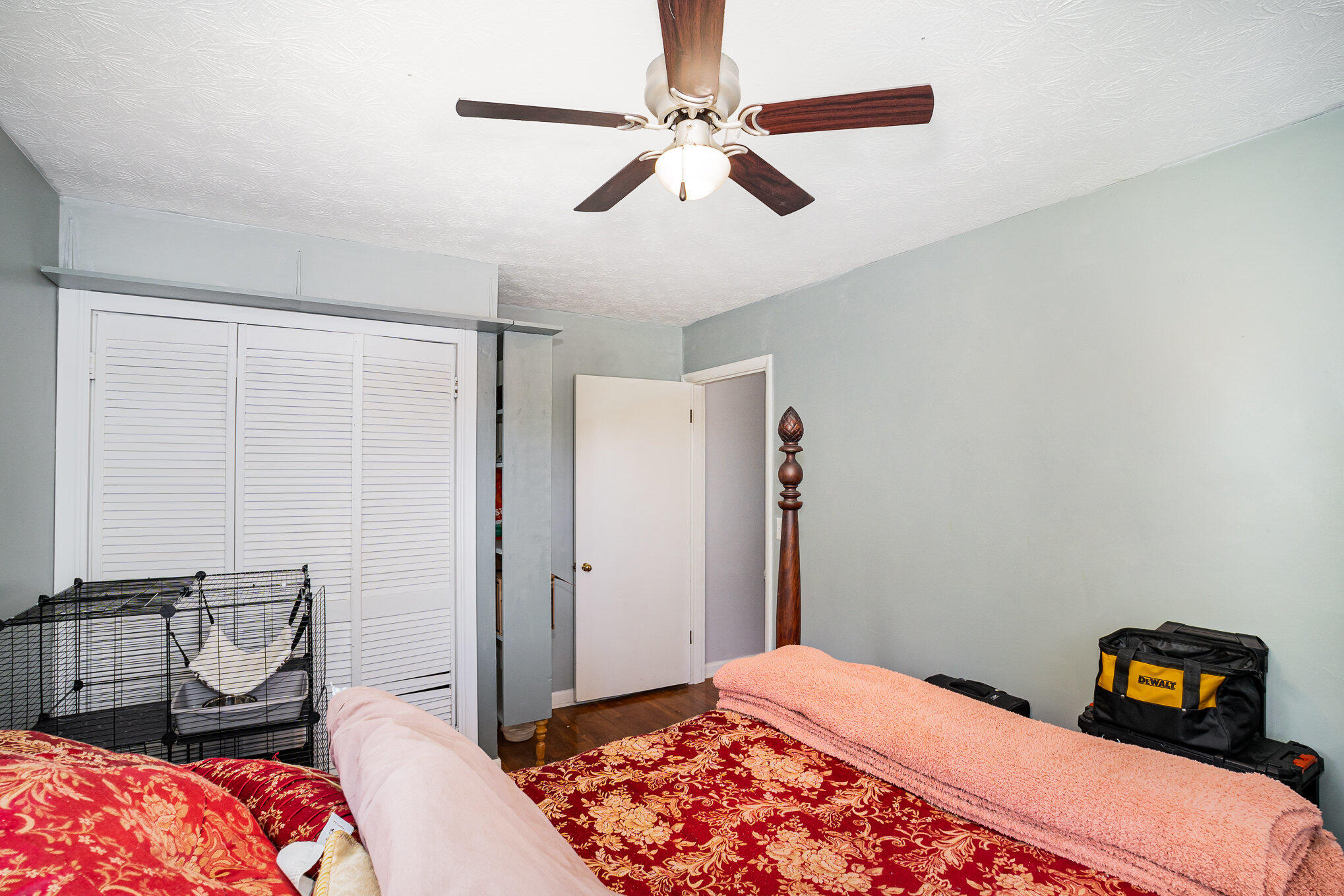 205 Pin Oak Drive