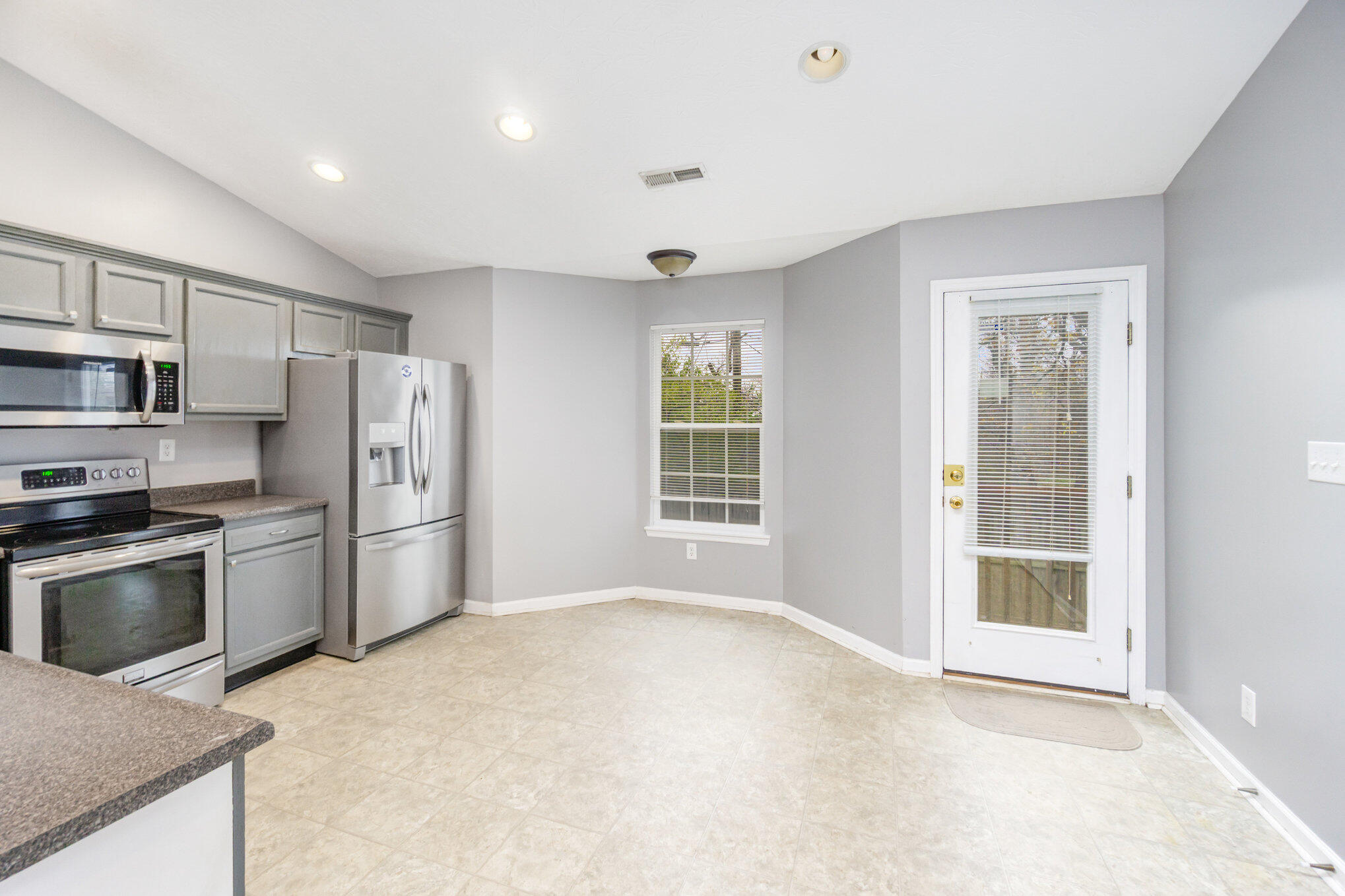 341 Scottsdale Circle