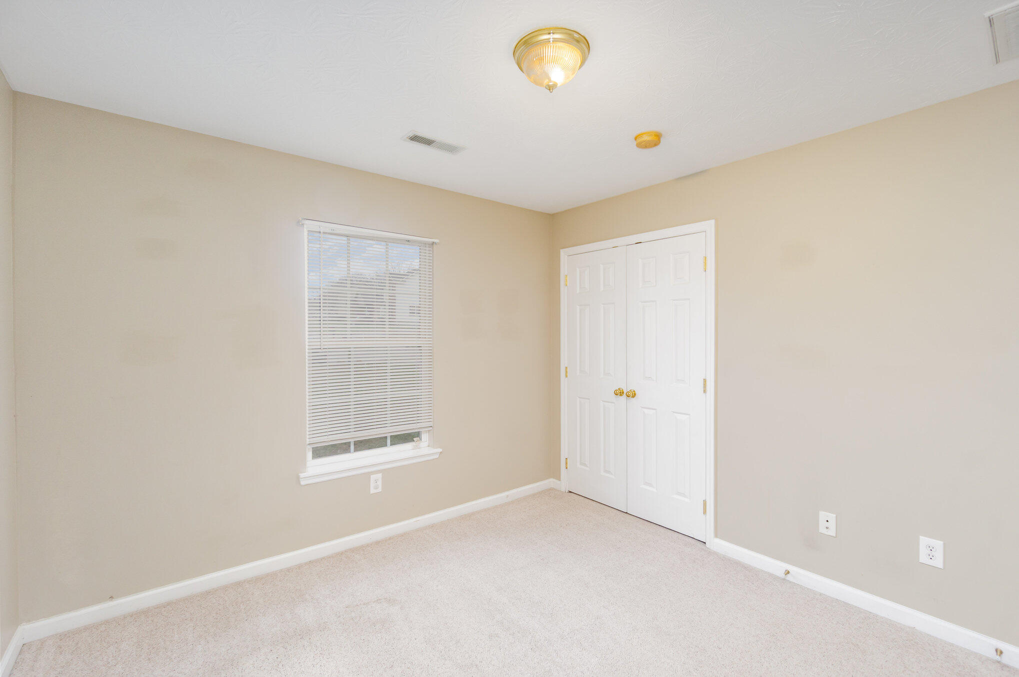 341 Scottsdale Circle