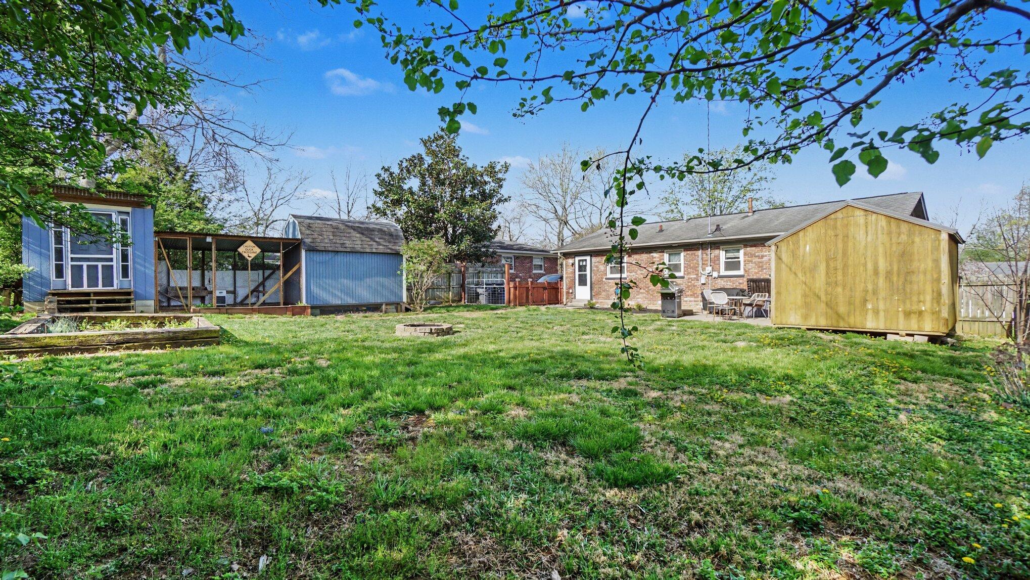 3846 Northampton Drive