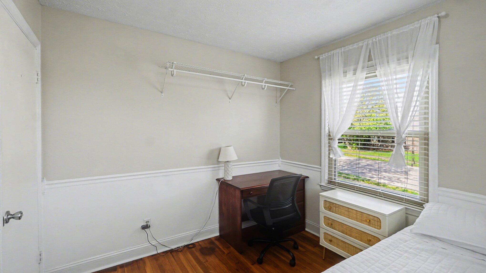 3846 Northampton Drive