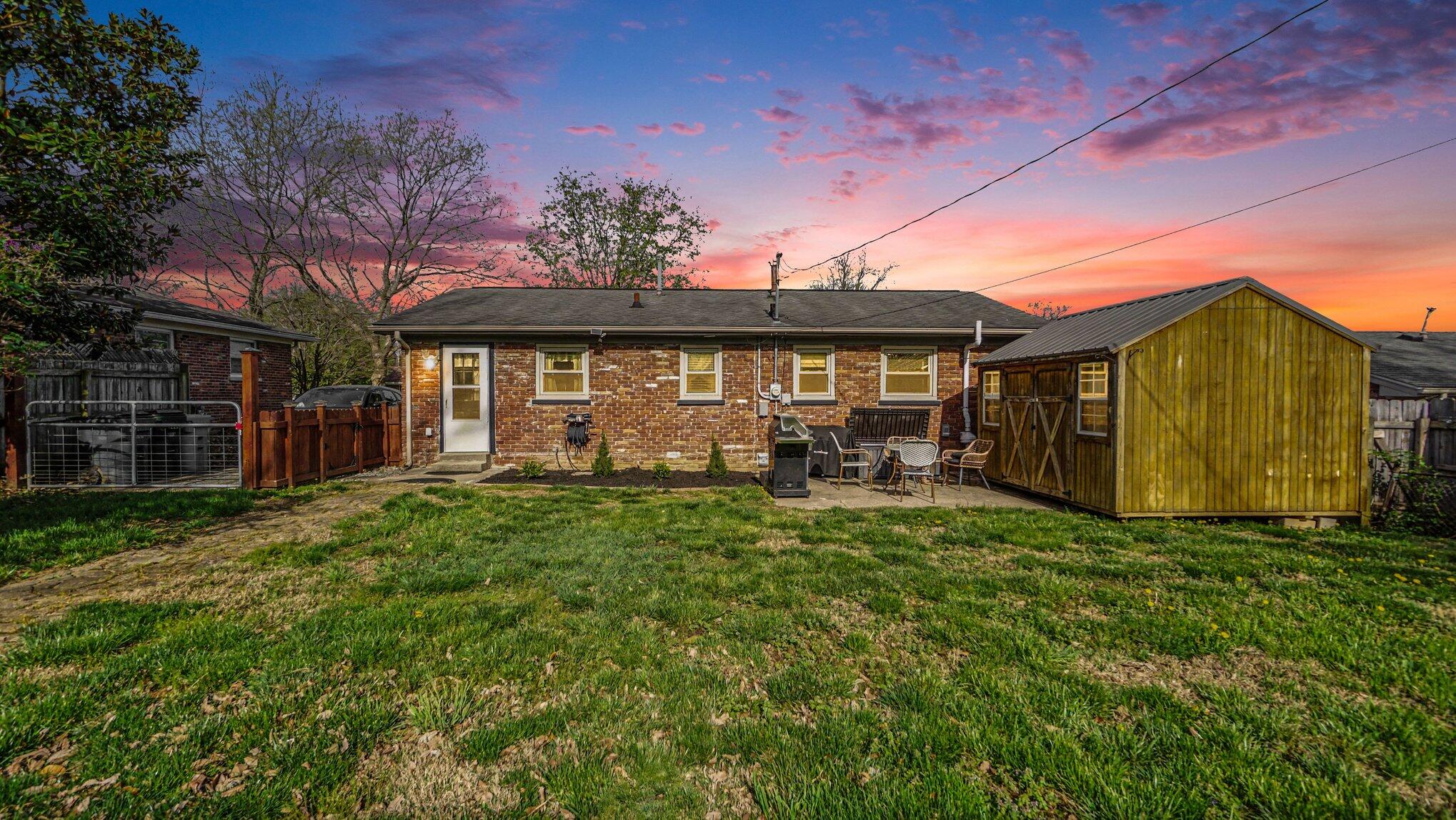 3846 Northampton Drive