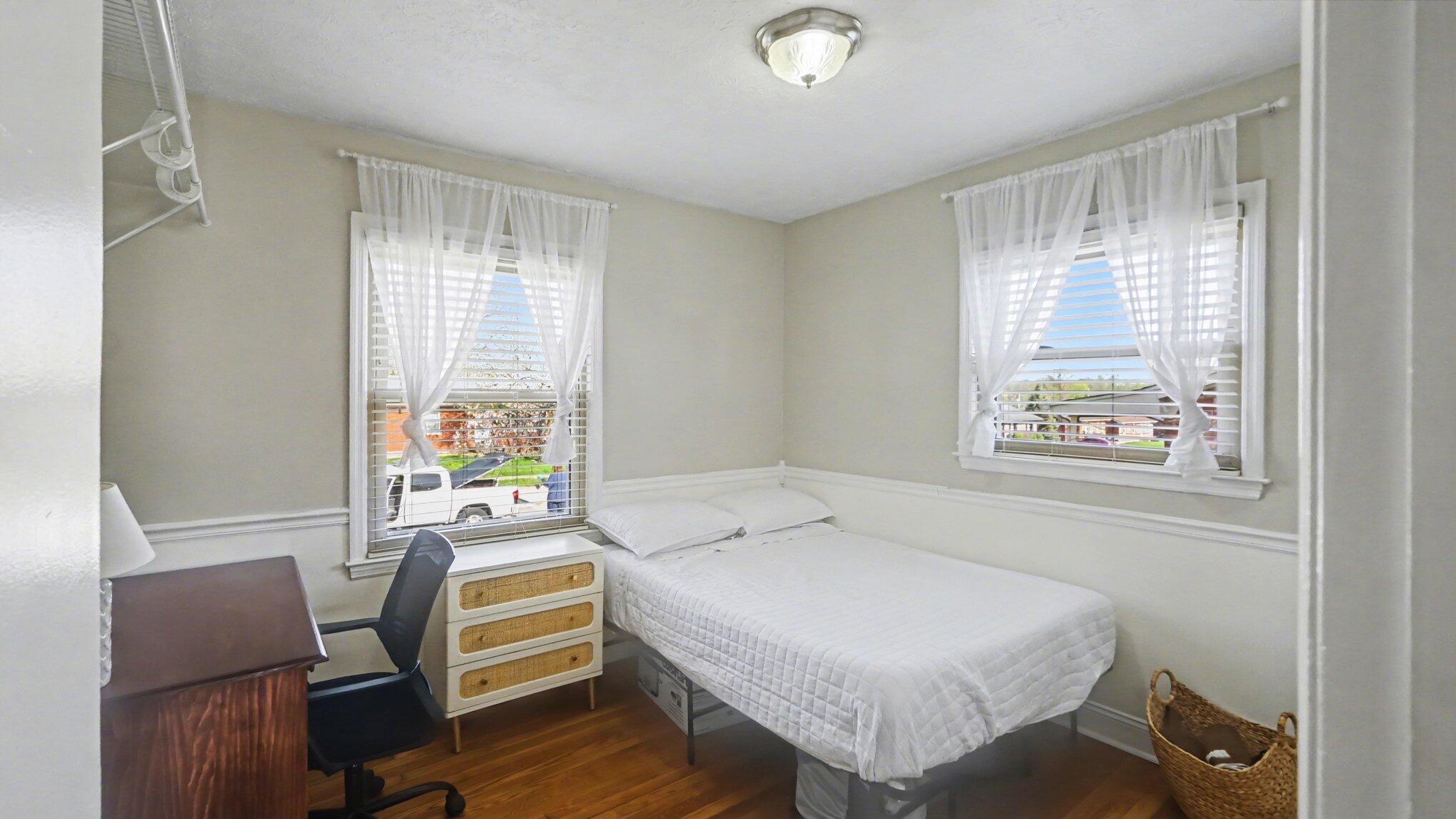 3846 Northampton Drive