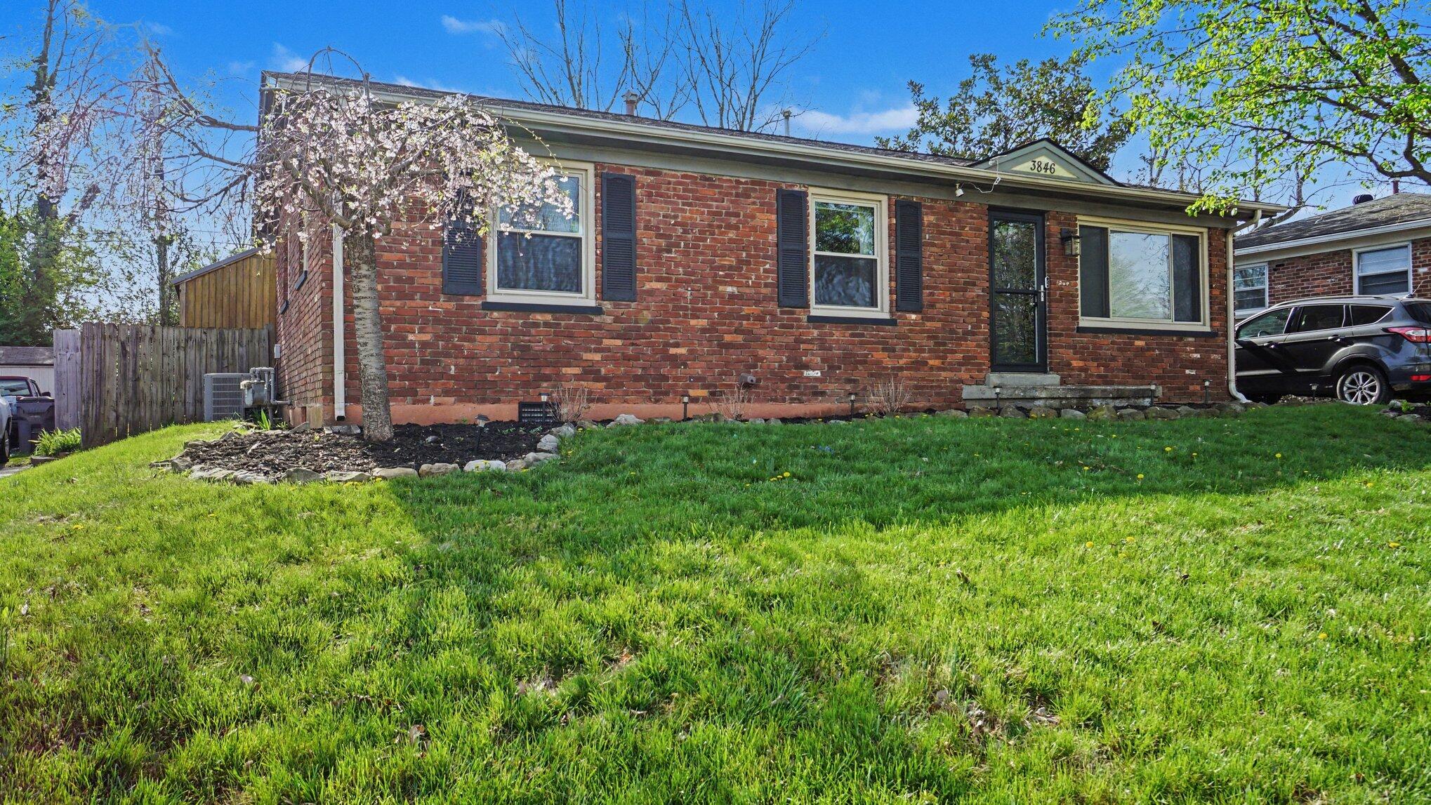 3846 Northampton Drive