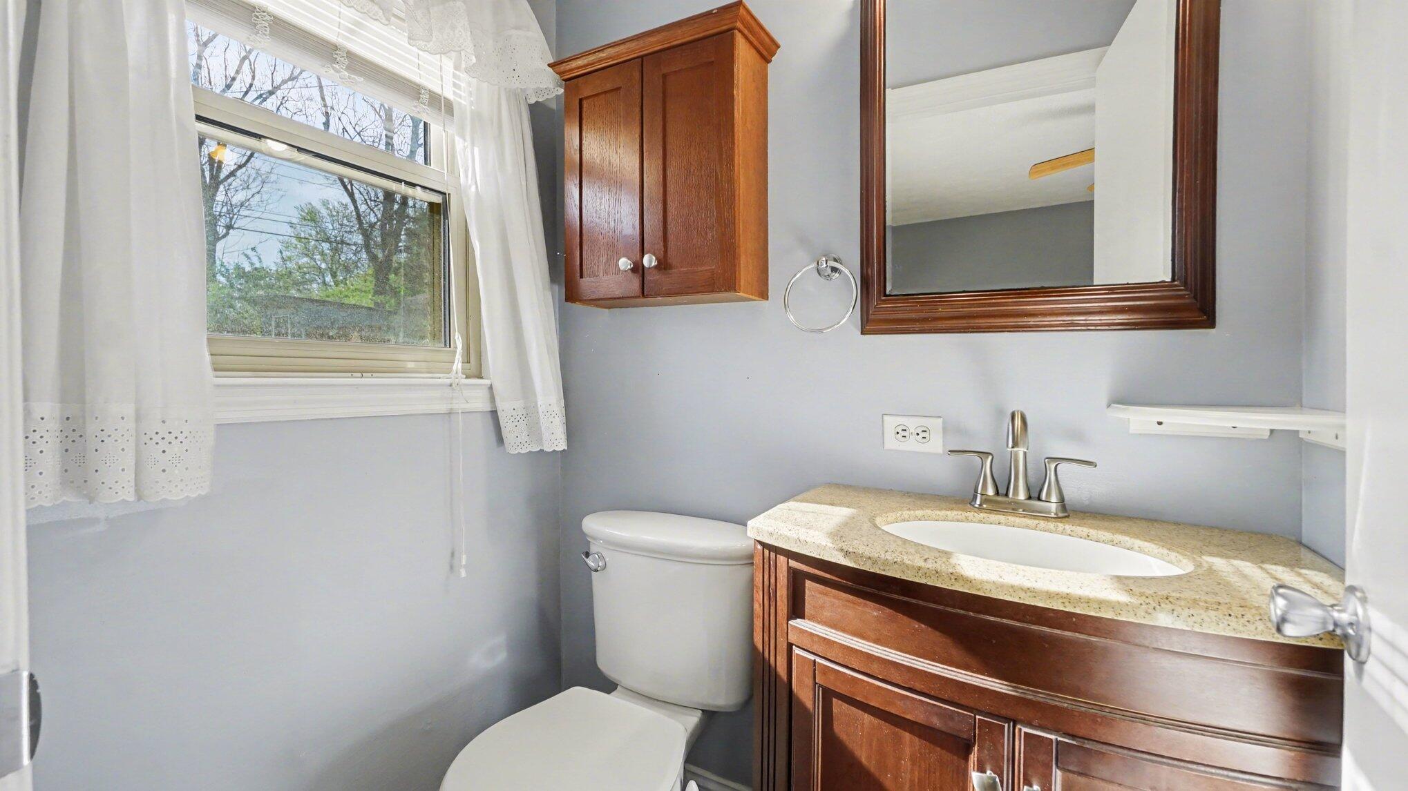 3846 Northampton Drive