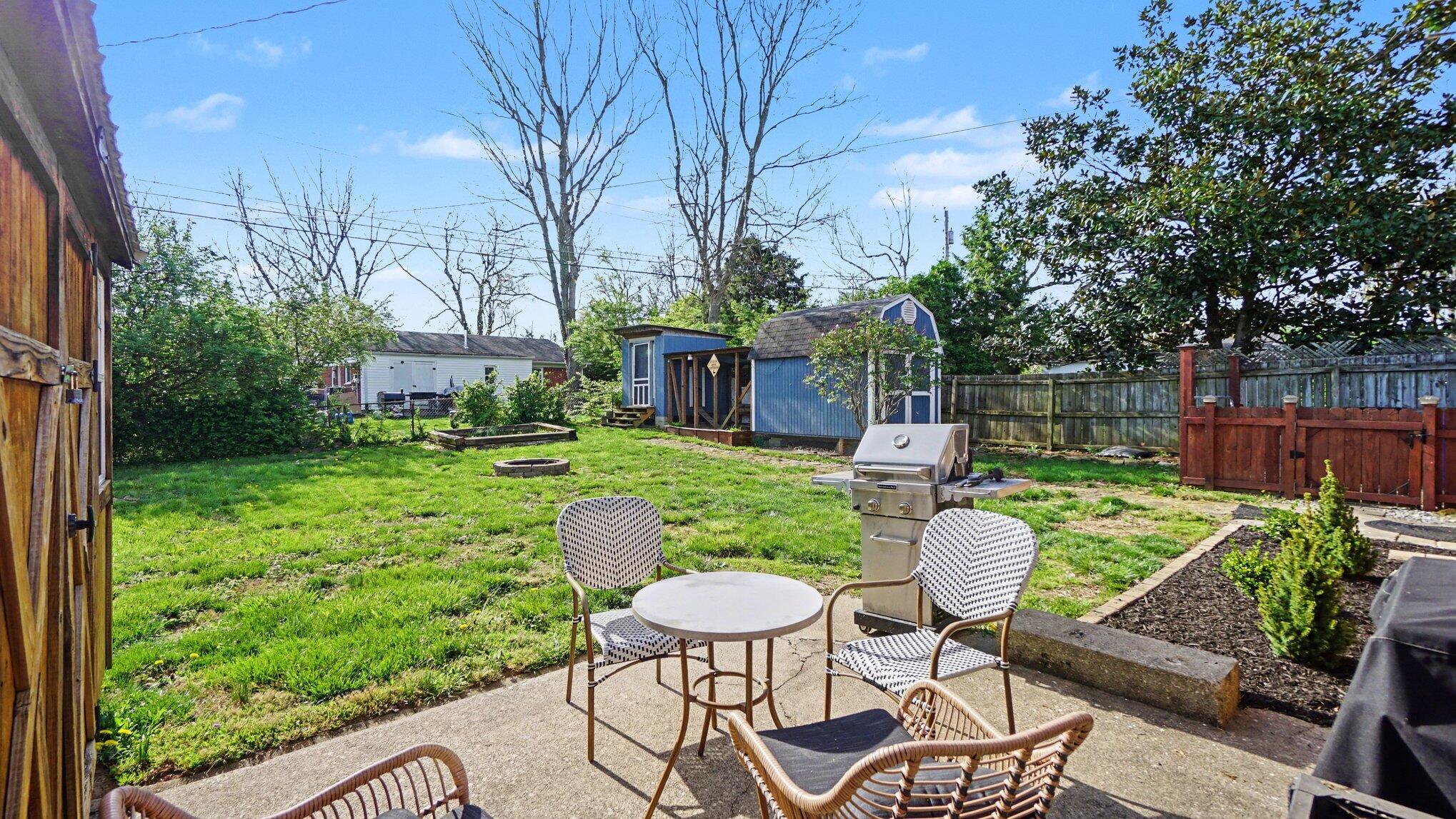 3846 Northampton Drive