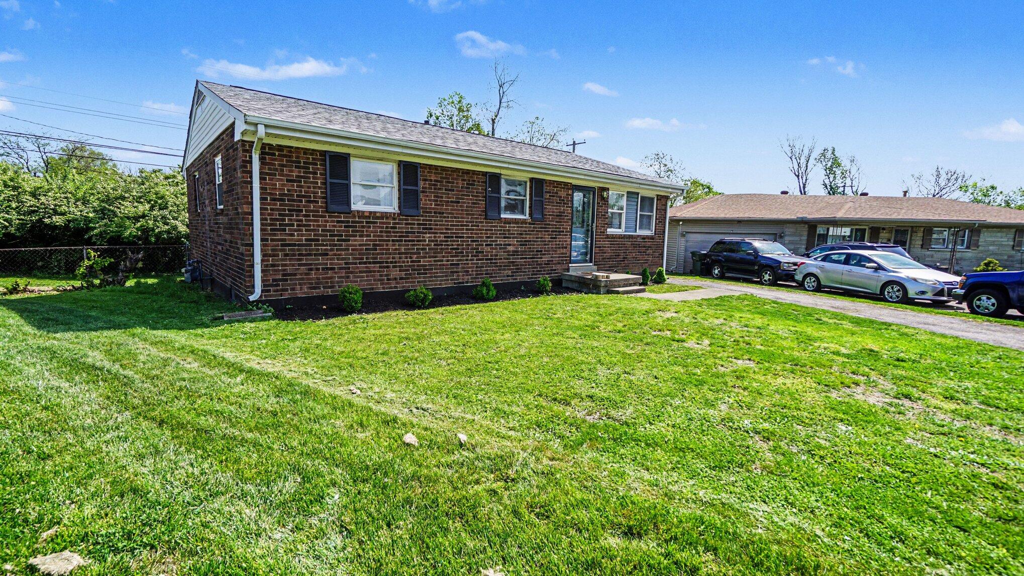 825 Wheatcroft Court