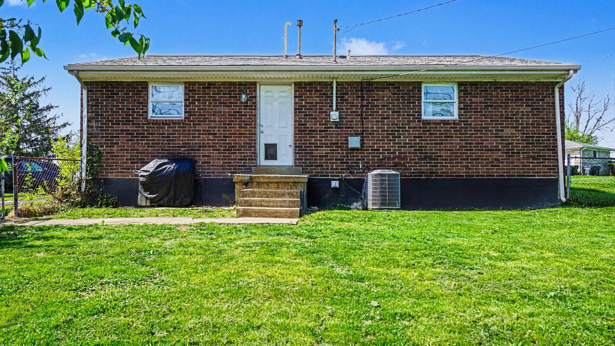 825 Wheatcroft Court