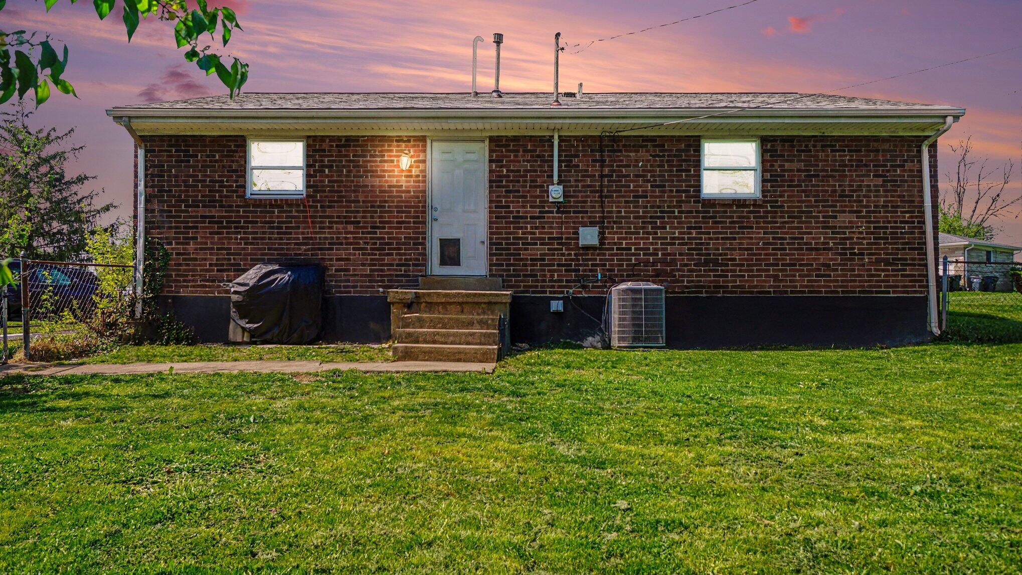 825 Wheatcroft Court