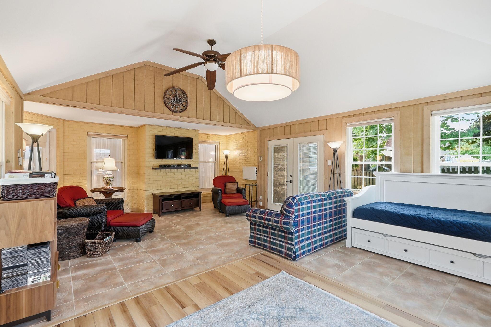 3587 Briarpatch Way