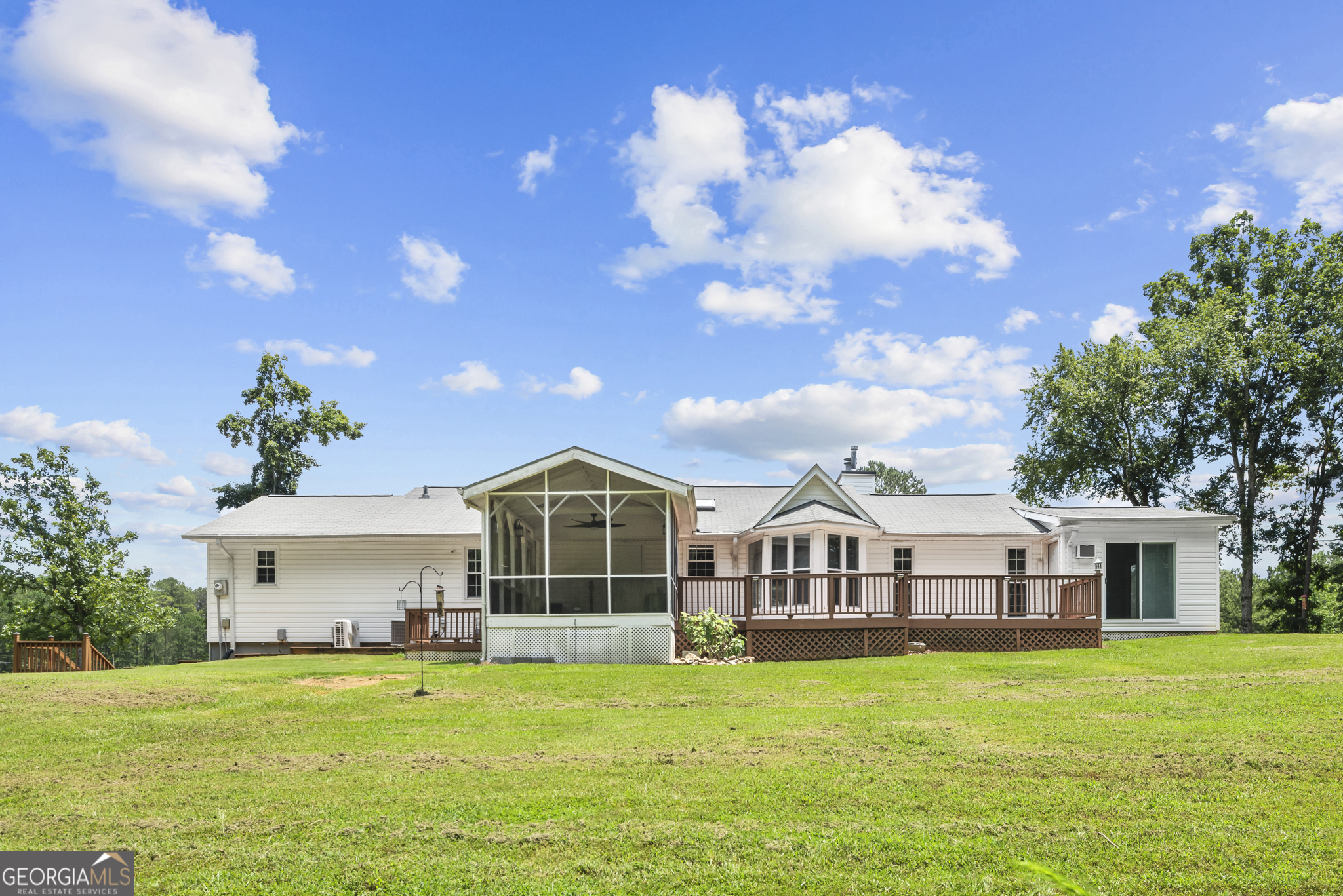 712 Boy Scout Rd