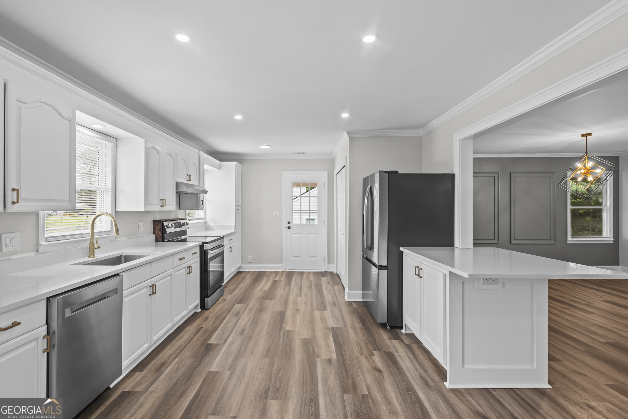 713 Smokey Road