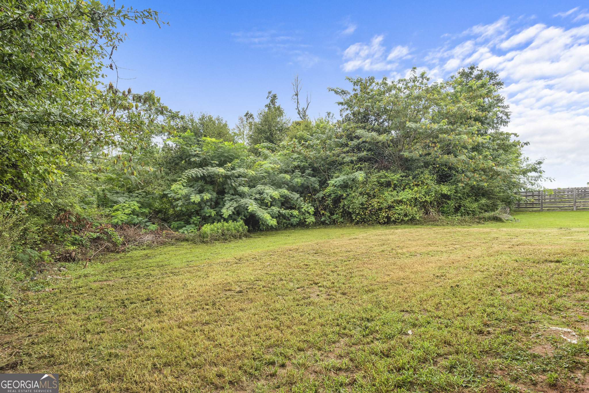 713 Smokey Road