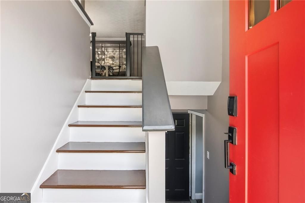 2470 Northbrook Rd