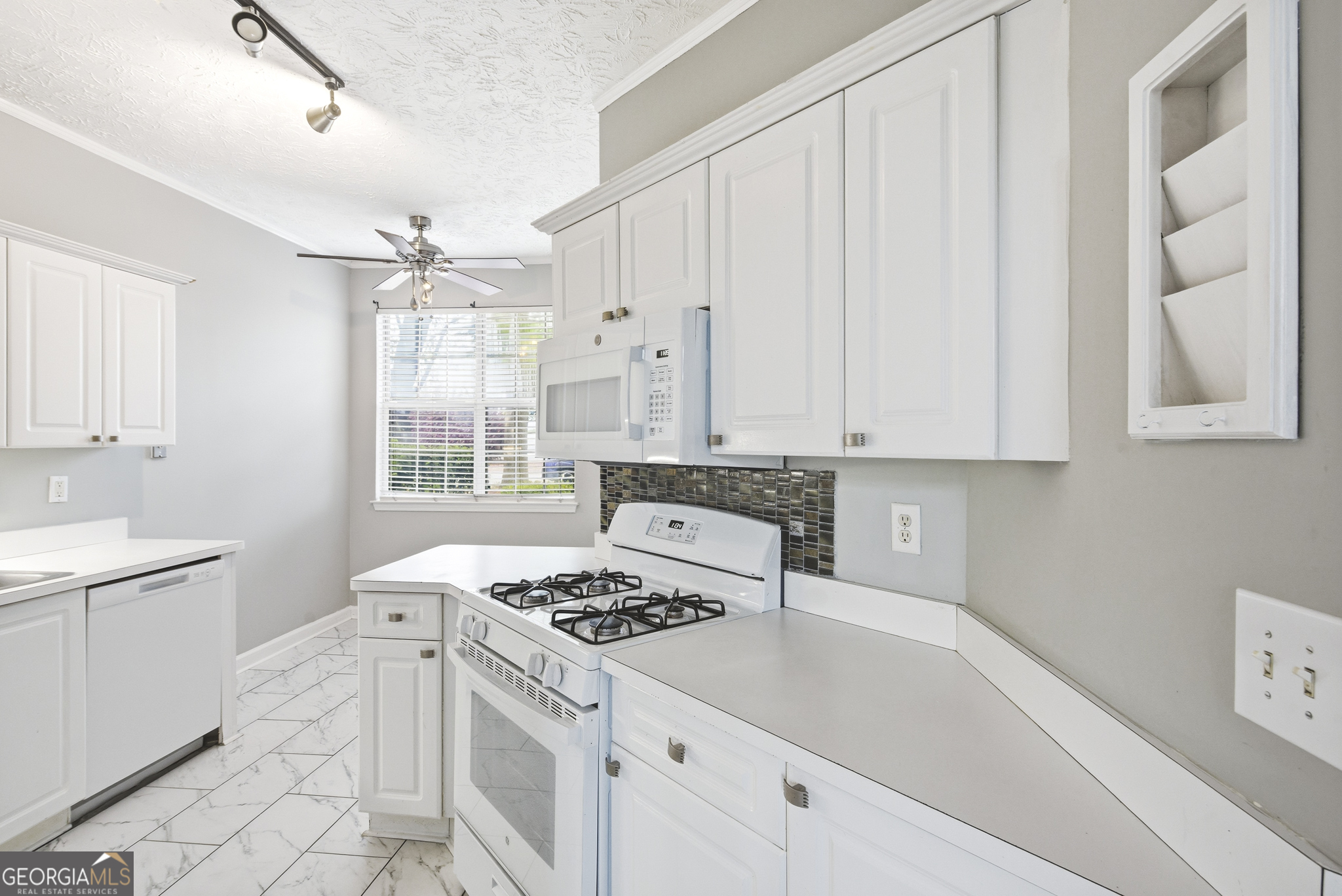 500 Fraser Street SE