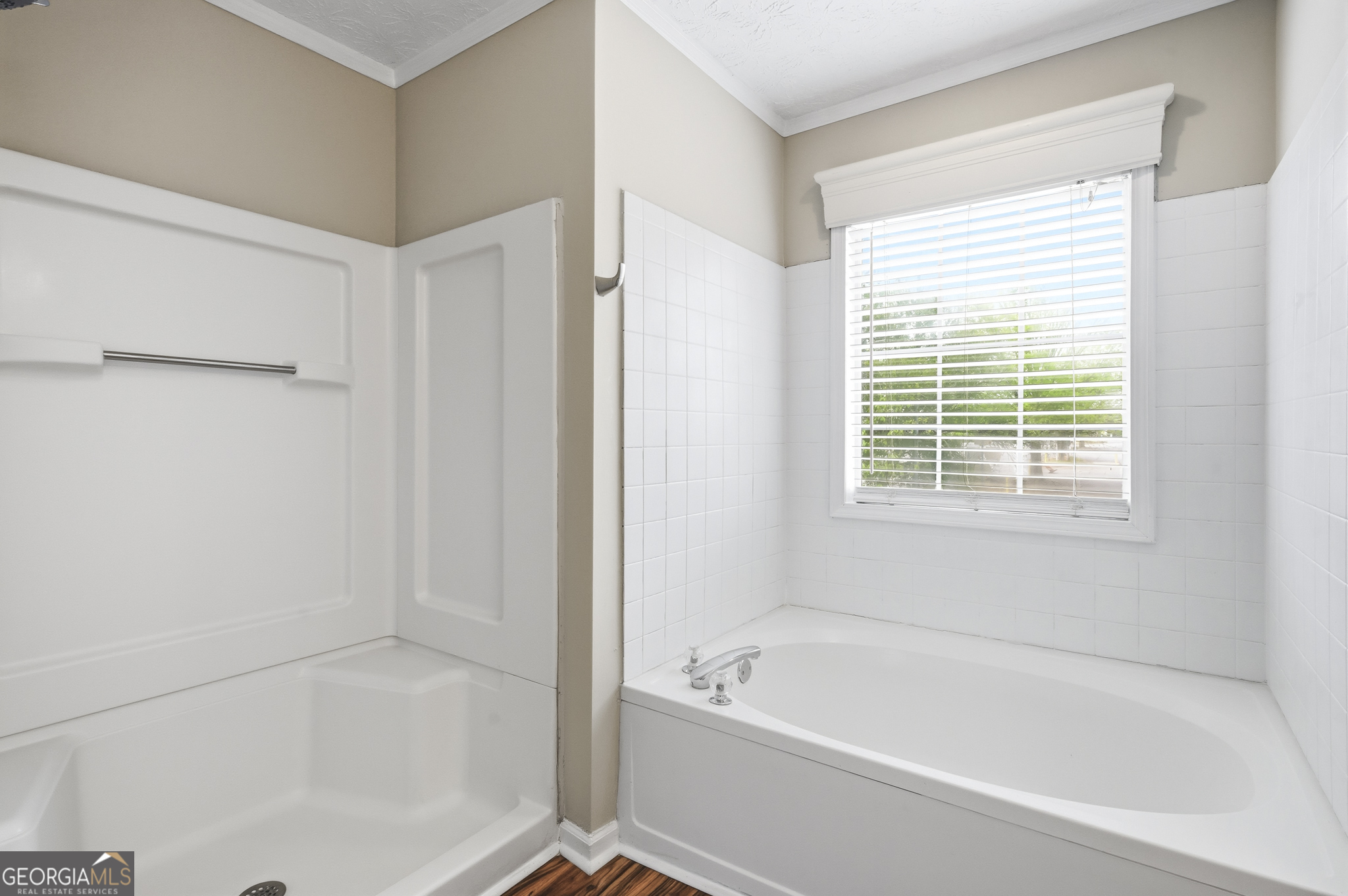 500 Fraser Street SE