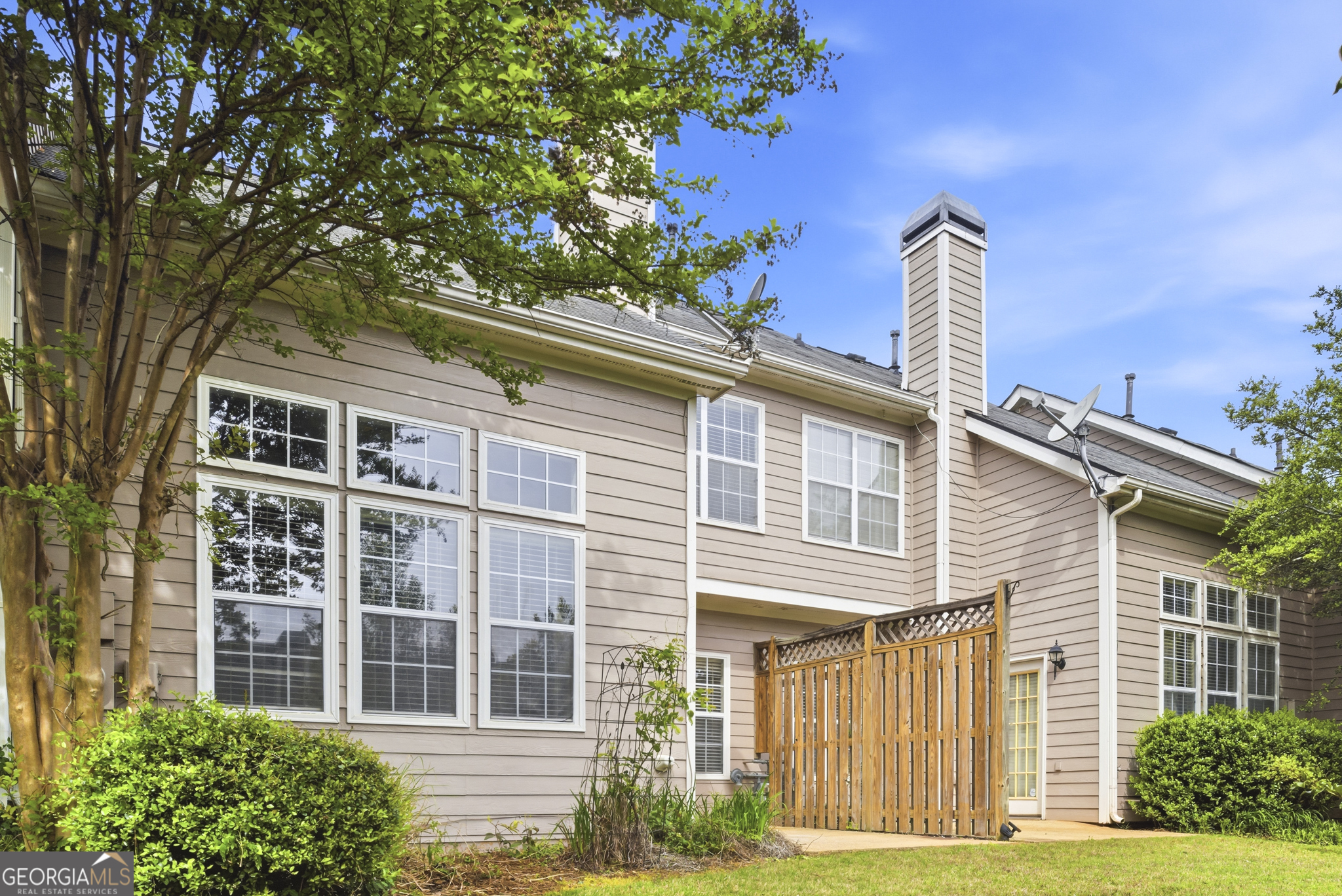 500 Fraser Street SE