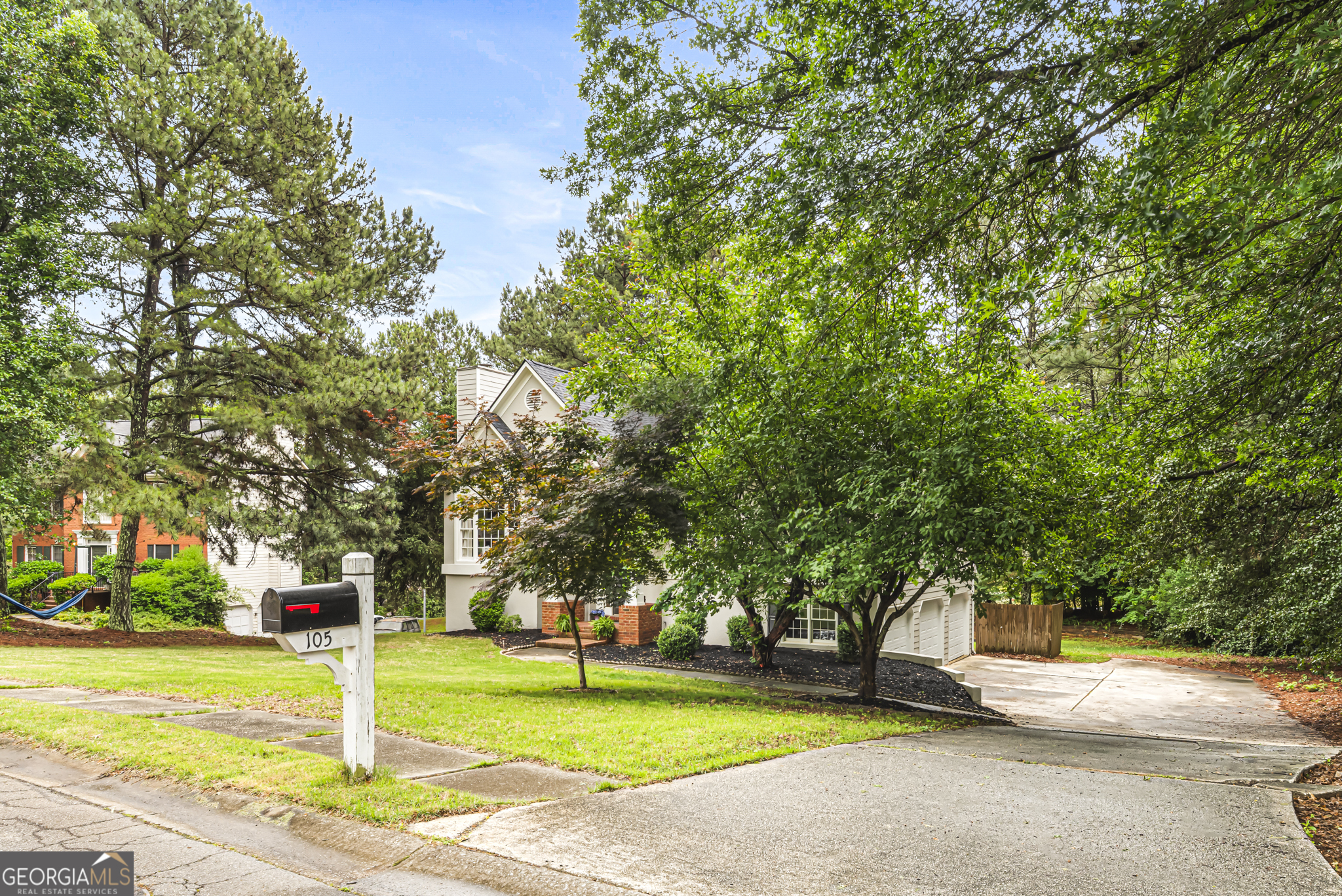105 Leyland Court