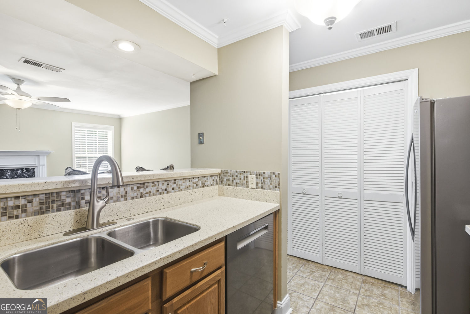728 Ridgefield Drive