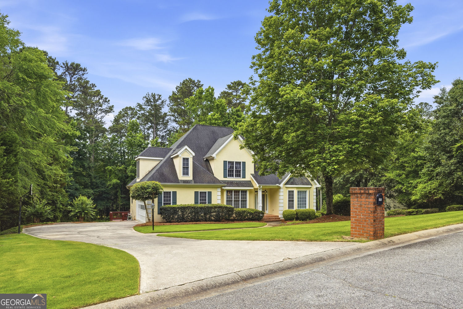 155 Lucky Leaf Place