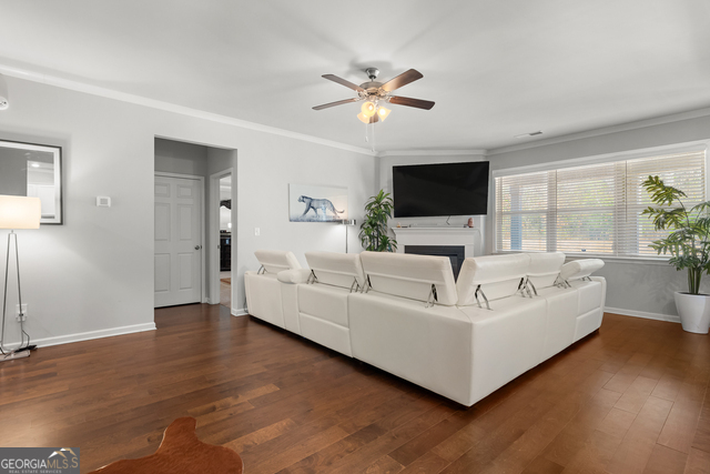 1476 Harlequin Way