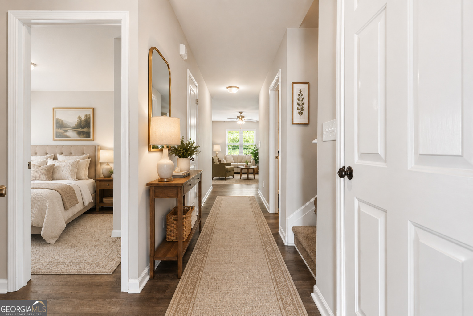 121 W Lexington Avenue