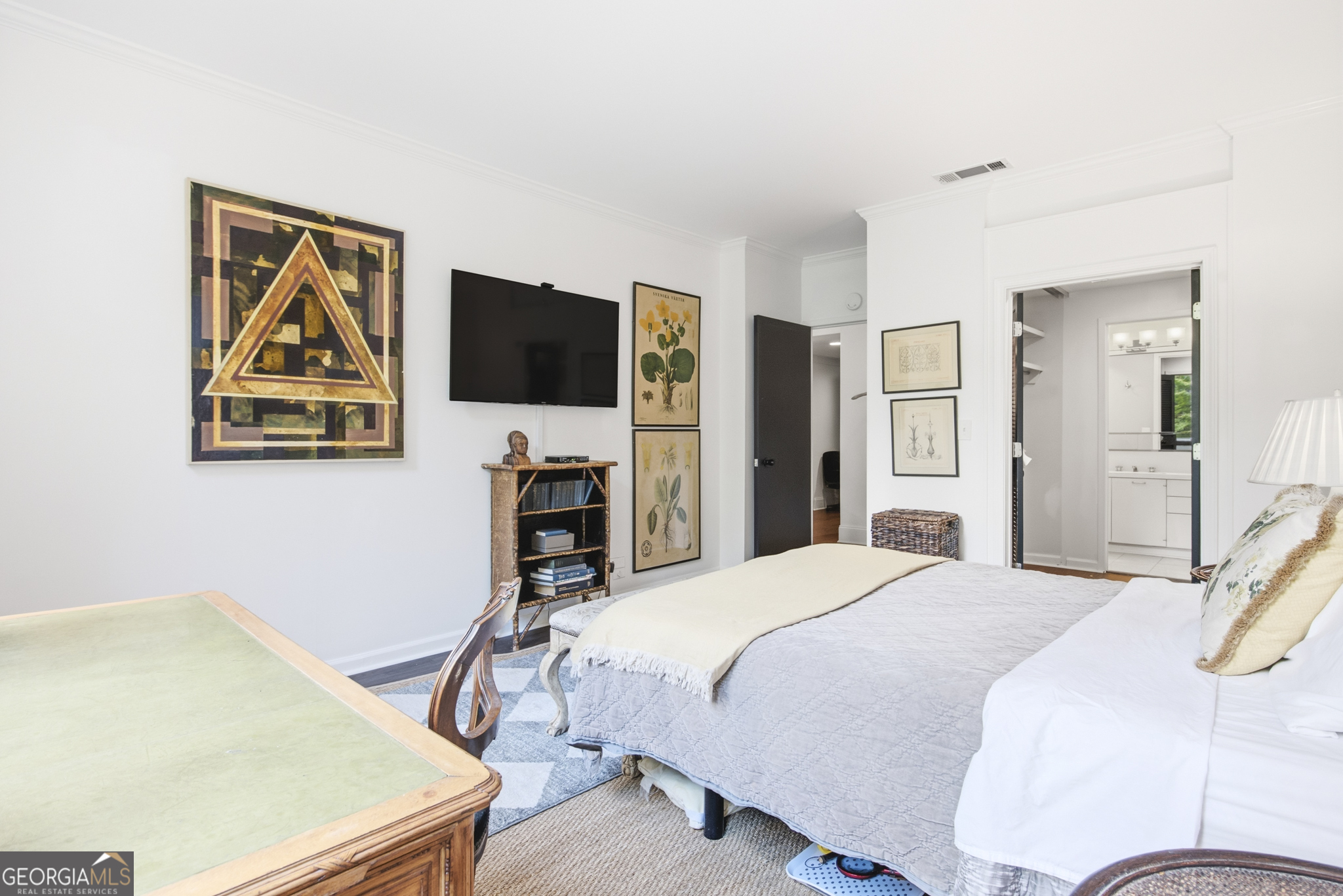 2575 Peachtree Rd Ne 2E