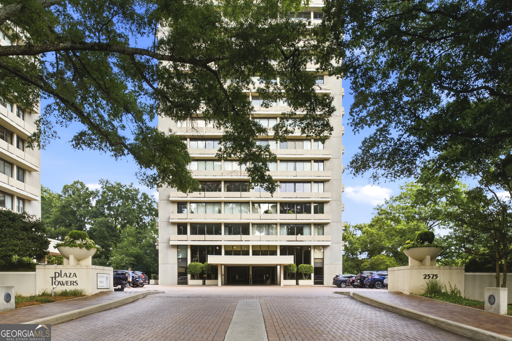 2575 Peachtree Rd Ne 2E