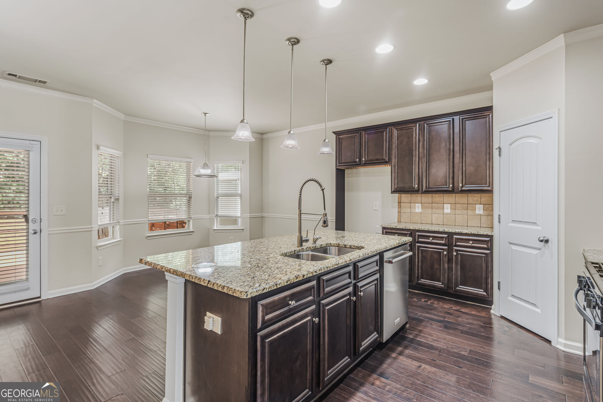 9372 Lantana Trail