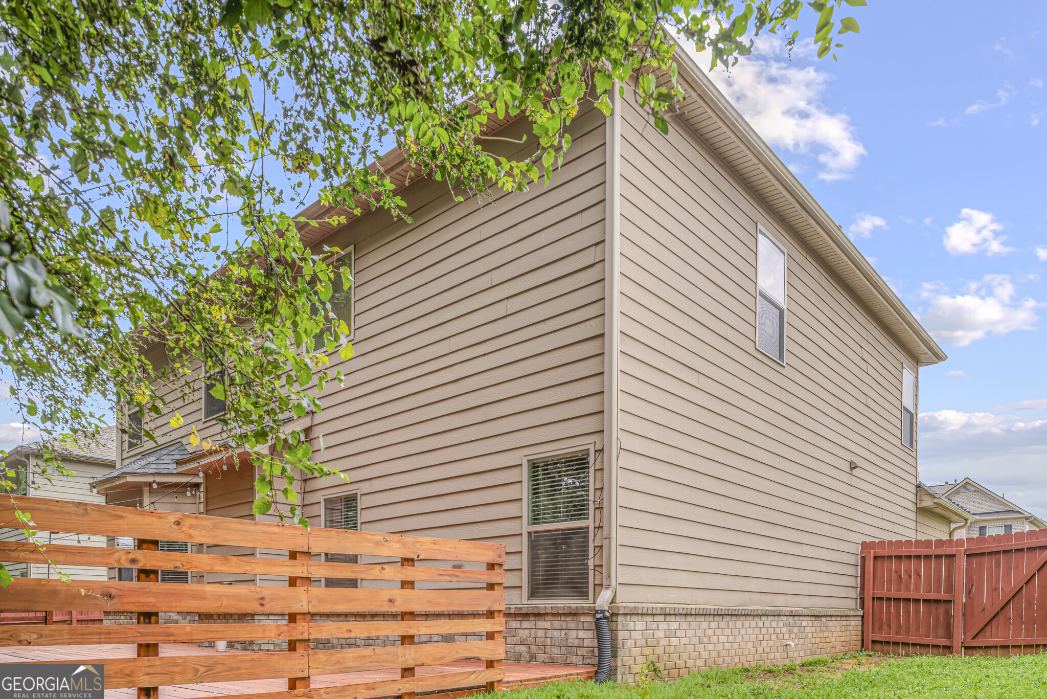 9372 Lantana Trail