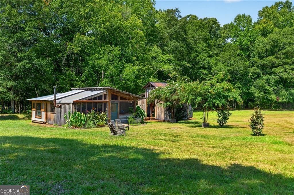 961 Birdie Road