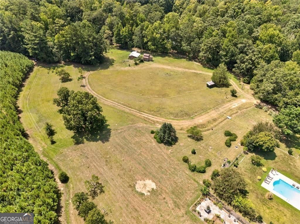 961 Birdie Road