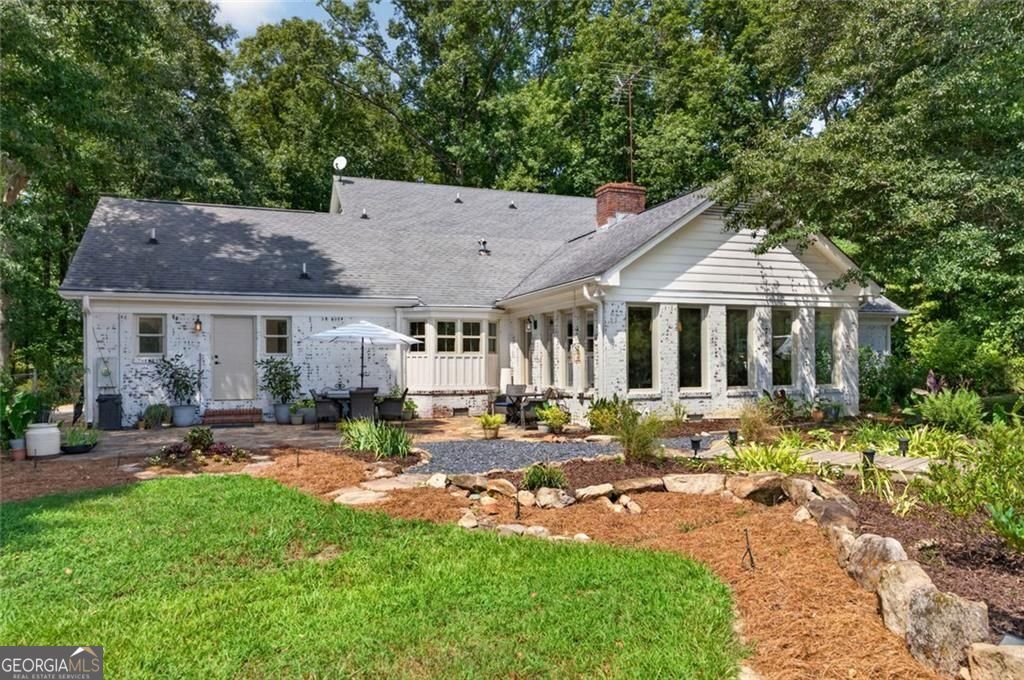 961 Birdie Road