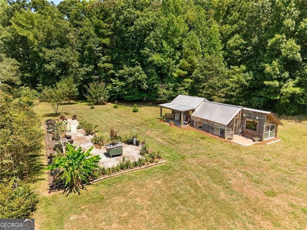 961 Birdie Road