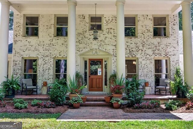 961 Birdie Road