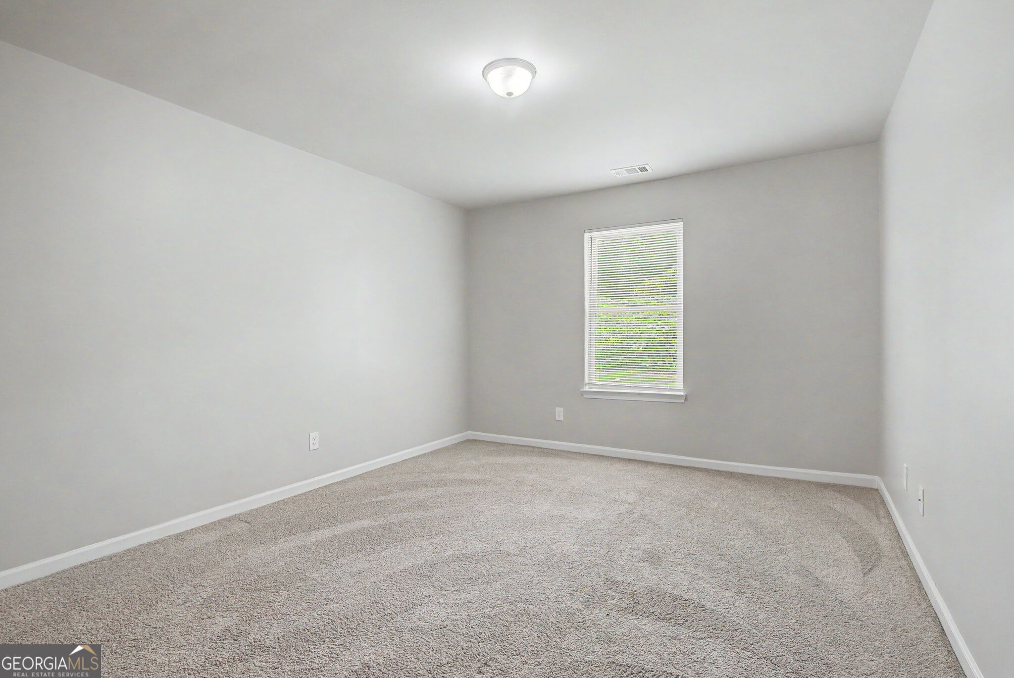 123 W Lexington Avenue
