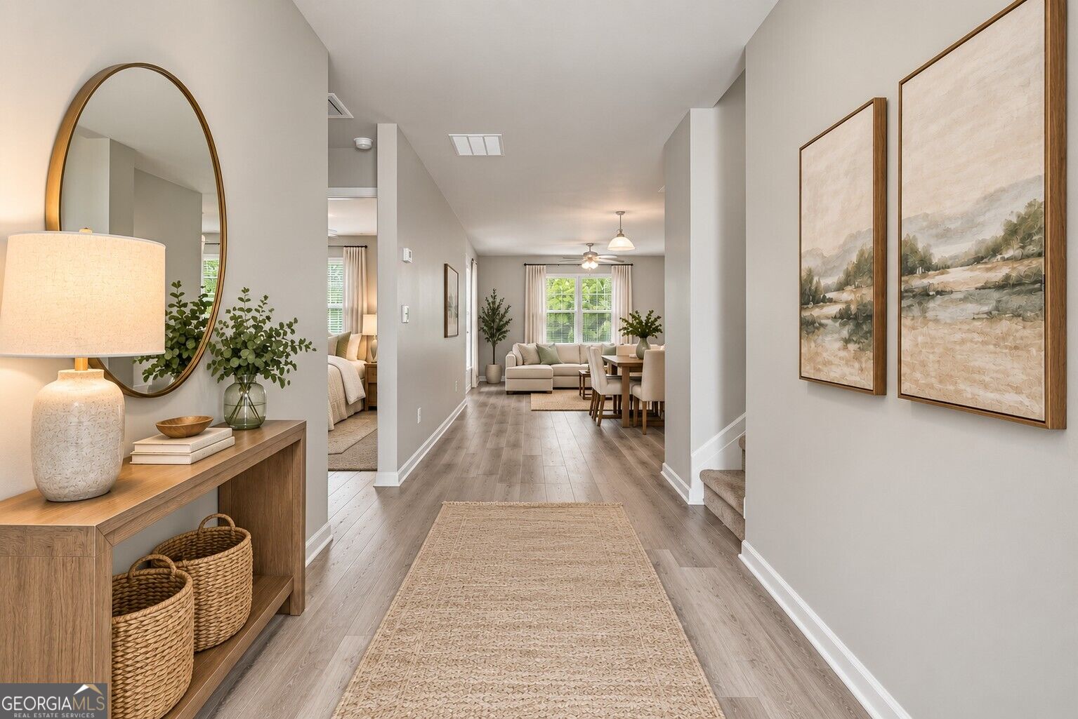 123 W Lexington Avenue