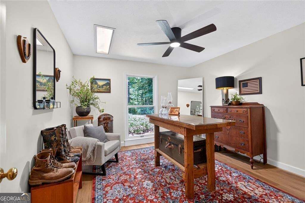 961 Birdie Road