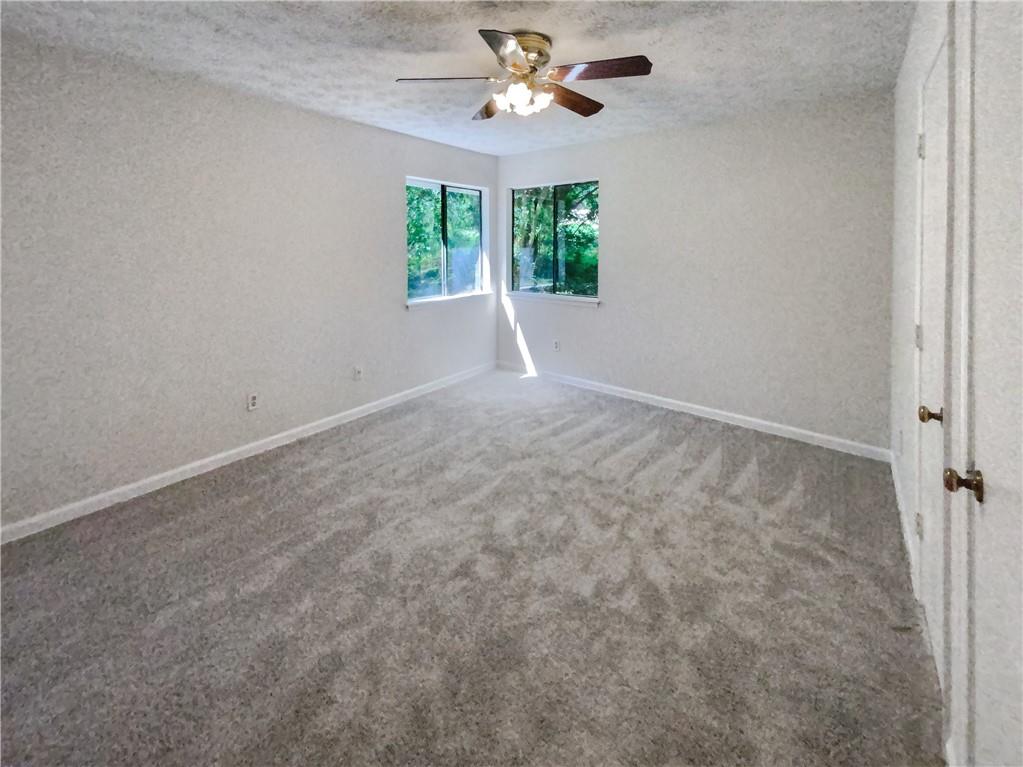 105 Valley Road