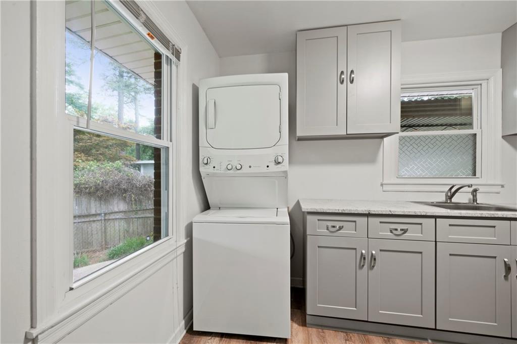 590 Kennesaw Drive SE