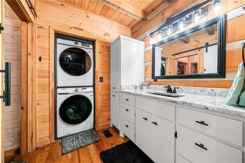 494 Weeks Creek Road