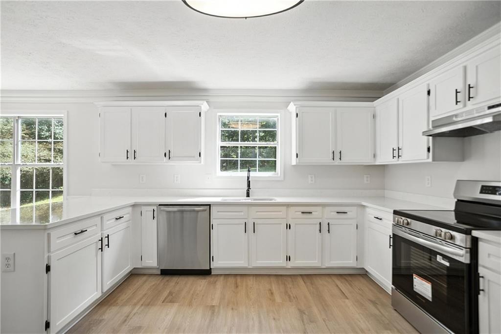 76 Championship Court